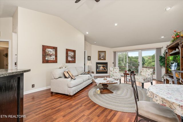 194 River Run Drive, Crossville, TN 38555