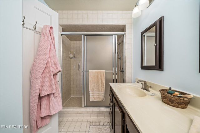 194 River Run Drive, Crossville, TN 38555