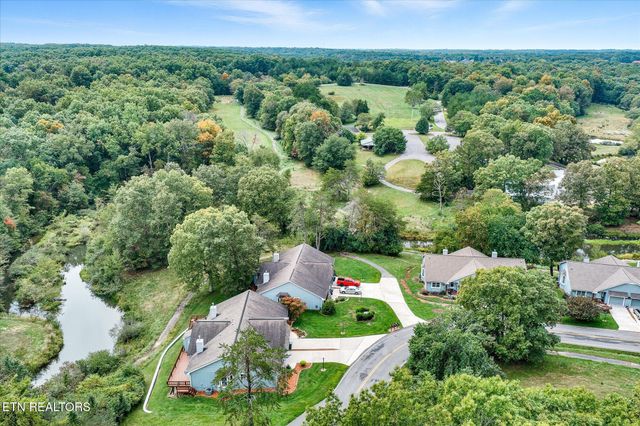 194 River Run Drive, Crossville, TN 38555