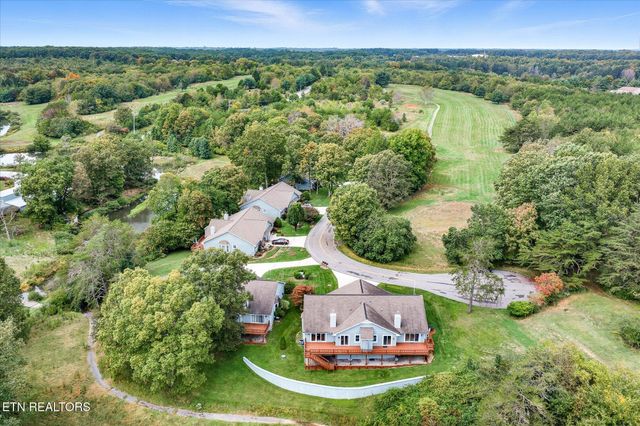 194 River Run Drive, Crossville, TN 38555