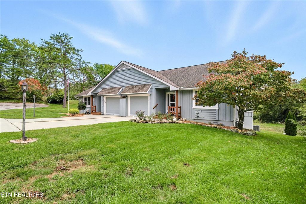 194 River Run Drive, Crossville, TN 38555