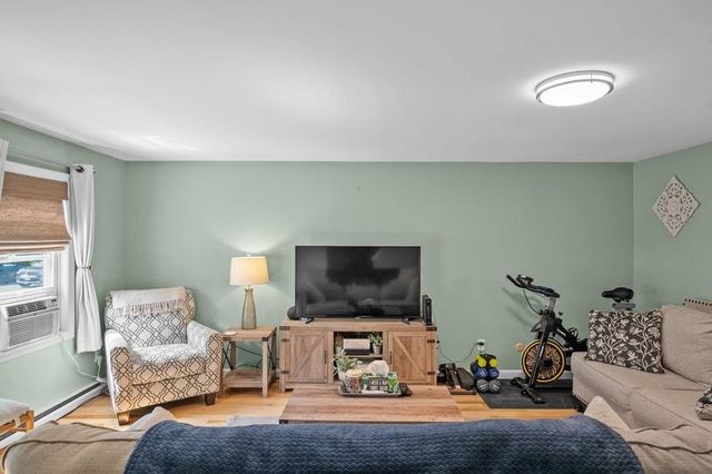 320 Portsmouth Avenue, Greenland, NH 03840