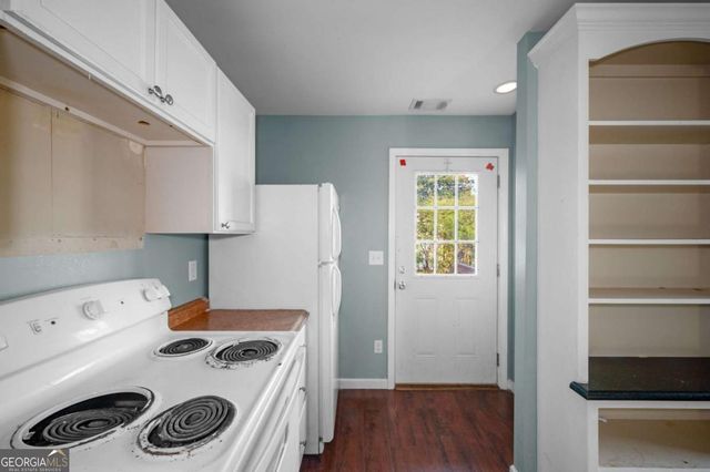 1894 Benson Avenue SE, Smyrna, GA 30080