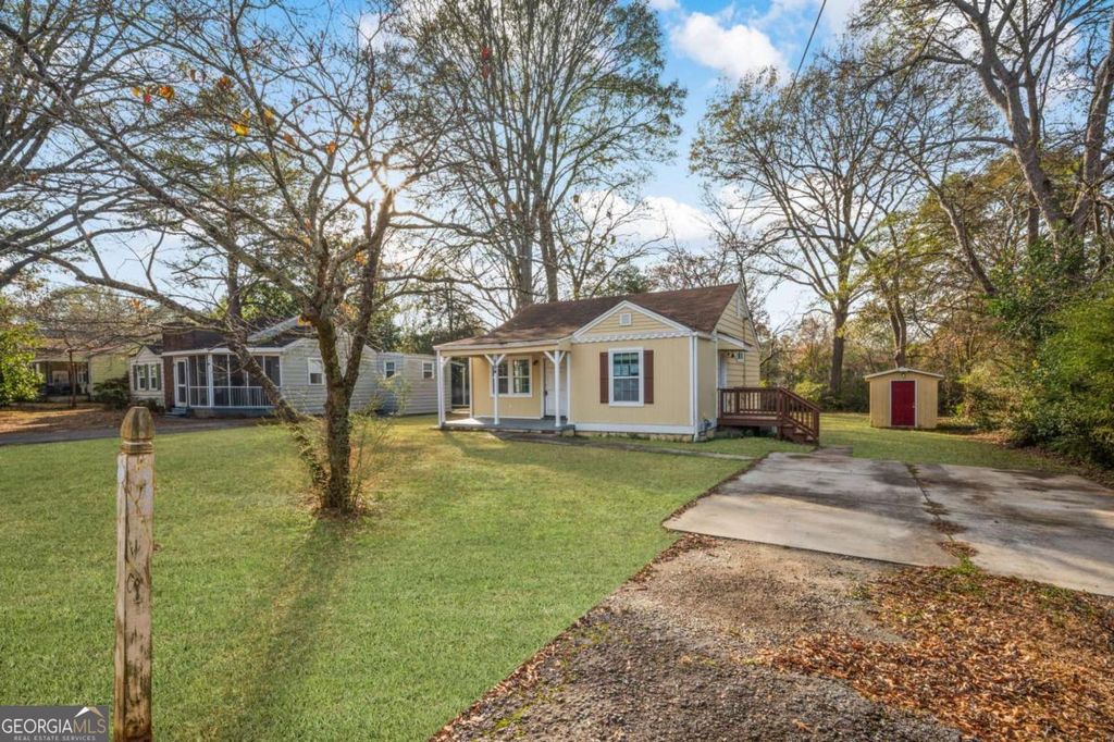 1894 Benson Avenue SE, Smyrna, GA 30080