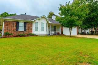 2 Pinedale Cv, Mabelvale, AR 72103