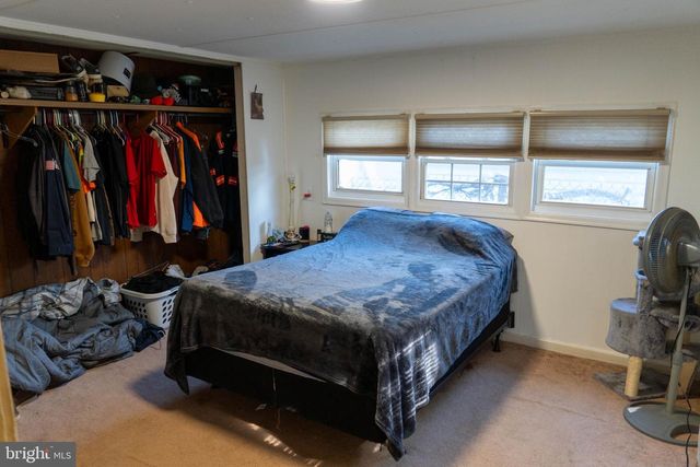 11 KENNEDY DR, Fairless Hills, PA 19030