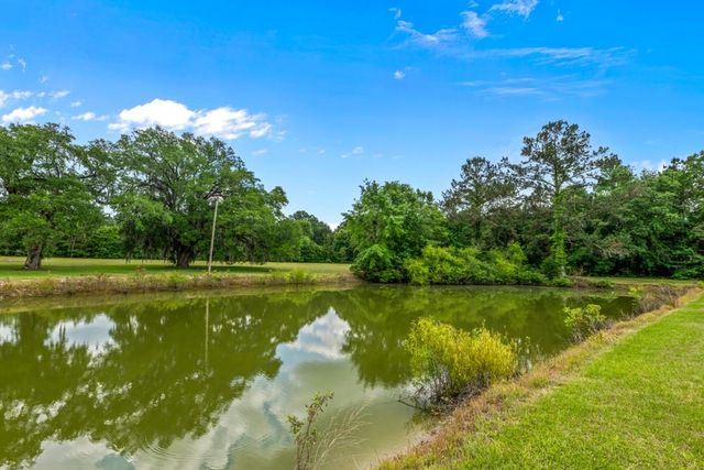 9778 Florida-Georgia Highway, Havana, FL 32333