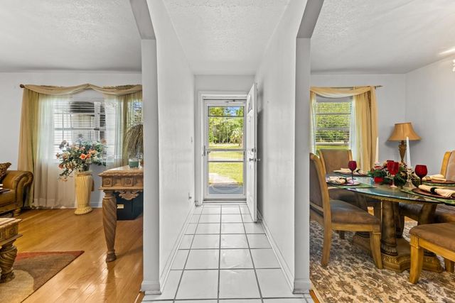 9778 Florida-Georgia Highway, Havana, FL 32333