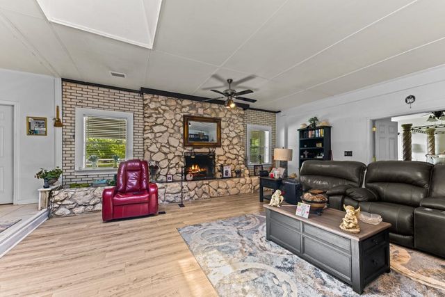 9778 Florida-Georgia Highway, Havana, FL 32333