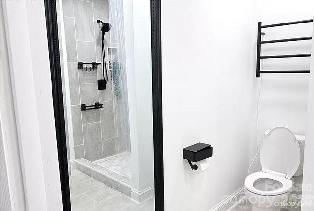 2524 Pickway Drive, Charlotte, NC 28269