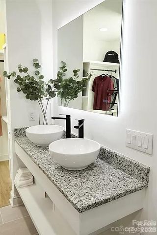 2524 Pickway Drive, Charlotte, NC 28269