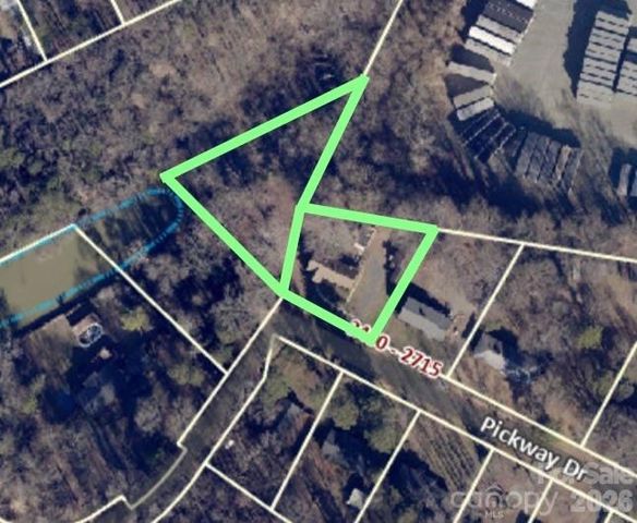 2524 Pickway Drive, Charlotte, NC 28269