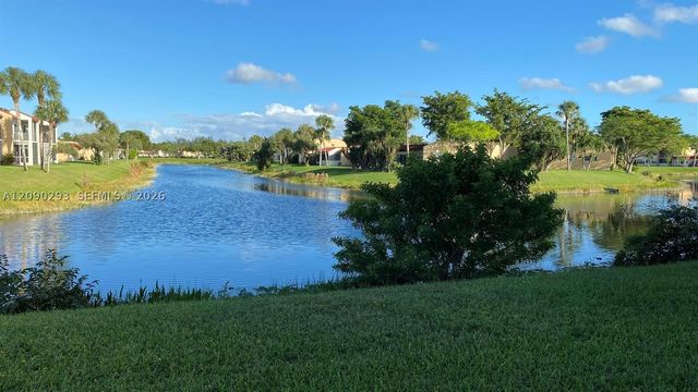 1566 Lake Crystal Dr E, West Palm Beach, FL 33411