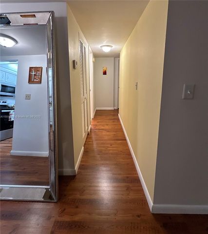 1400 Saint Charles Pl 612, Pembroke Pines, FL 33026