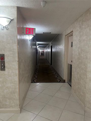 1400 Saint Charles Pl 612, Pembroke Pines, FL 33026