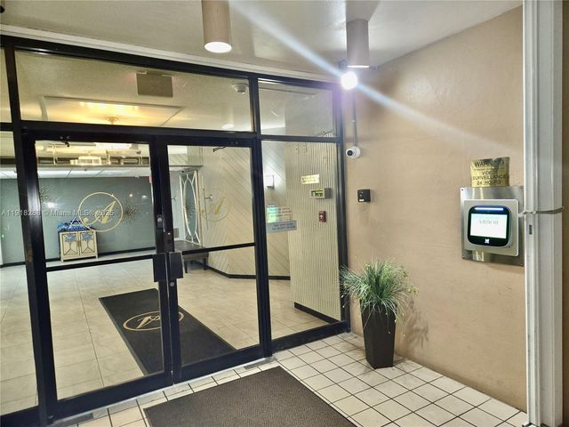 1400 Saint Charles Pl 612, Pembroke Pines, FL 33026