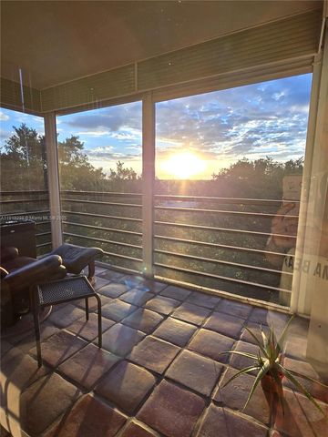 1400 Saint Charles Pl 612, Pembroke Pines, FL 33026