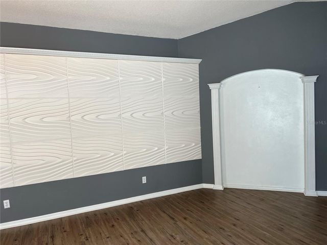 8824 VALENCIA OAKS COURT, Orlando, FL 32825