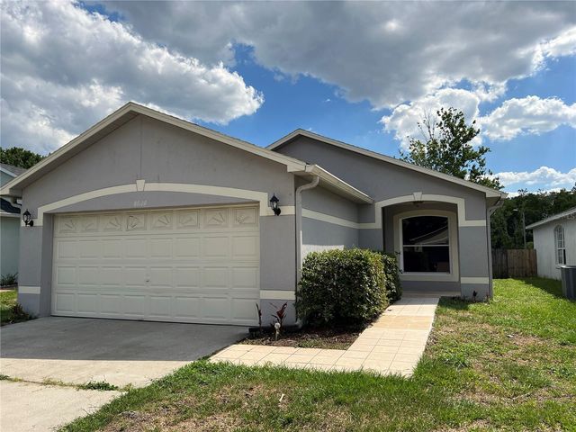 8824 VALENCIA OAKS COURT, Orlando, FL 32825