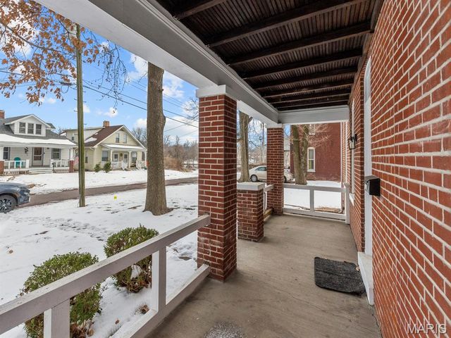 931 N First St Street, Belleville, IL 62226