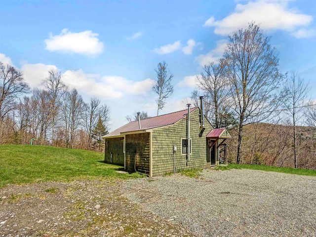 36 Moss Drive, Stewartstown, NH 03576