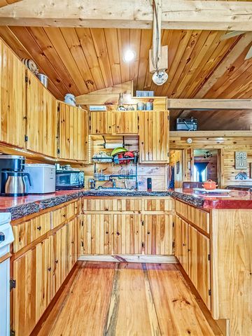 36 Moss Drive, Stewartstown, NH 03576