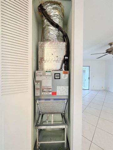 2885 Crosley Drive E A, West Palm Beach, FL 33415
