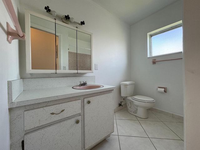 2885 Crosley Drive E A, West Palm Beach, FL 33415