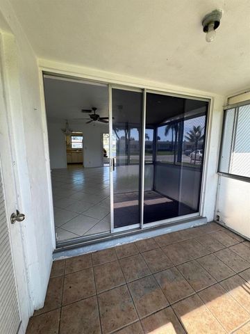 2885 Crosley Drive E A, West Palm Beach, FL 33415