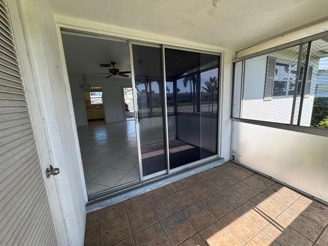 2885 Crosley Drive E A, West Palm Beach, FL 33415