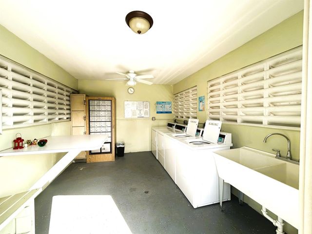 2885 Crosley Drive E A, West Palm Beach, FL 33415
