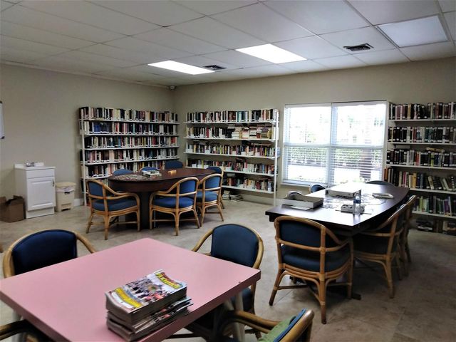 2885 Crosley Drive E A, West Palm Beach, FL 33415