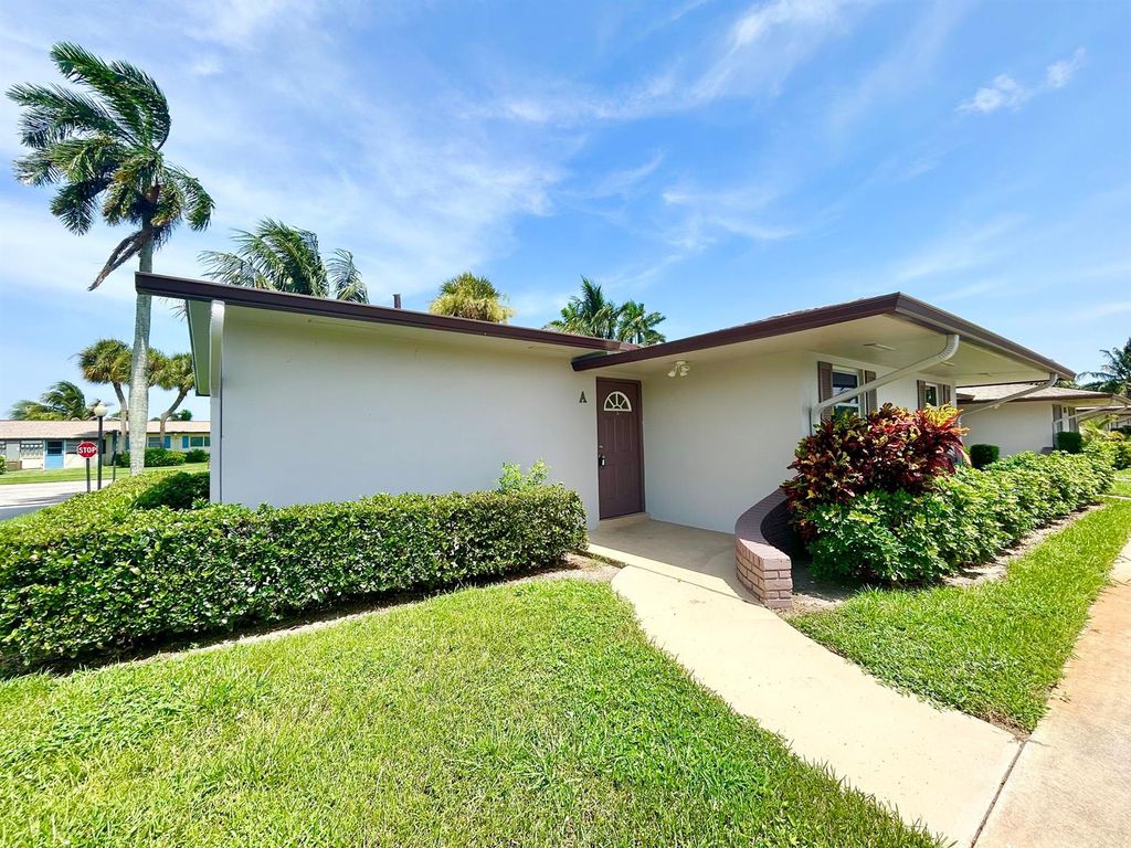 2885 Crosley Drive E A, West Palm Beach, FL 33415