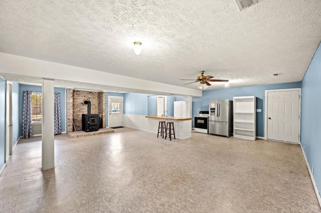 712 Cherry Hill Road, Amherst, VA 24521