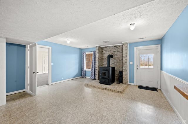 712 Cherry Hill Road, Amherst, VA 24521