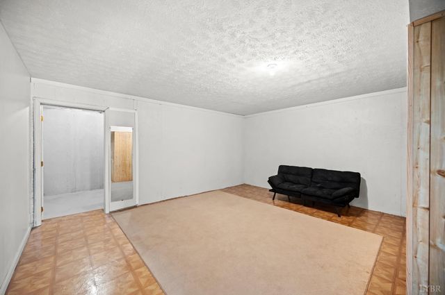 712 Cherry Hill Road, Amherst, VA 24521