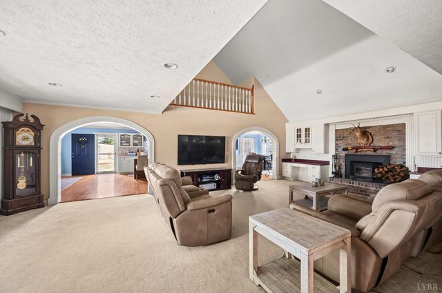 712 Cherry Hill Road, Amherst, VA 24521