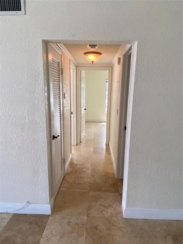 2200 NE 66th Street 1412, Fort Lauderdale, FL 33308