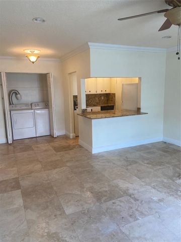 2200 NE 66th Street 1412, Fort Lauderdale, FL 33308