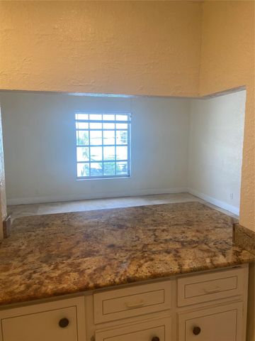 2200 NE 66th Street 1412, Fort Lauderdale, FL 33308