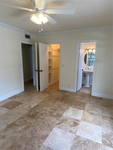 2200 NE 66th Street 1412, Fort Lauderdale, FL 33308