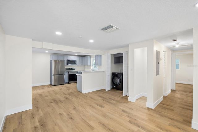 4403 N 48TH STREET, Tampa, FL 33610