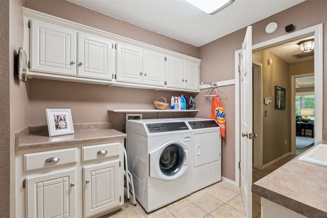 3324 Rosewood Lane, Oklahoma City, OK 73120