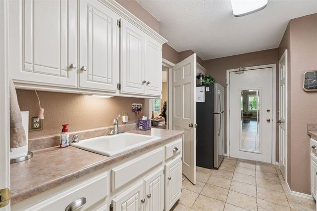 3324 Rosewood Lane, Oklahoma City, OK 73120