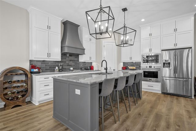 12022 Kenai Circle, Woodway, TX 76712