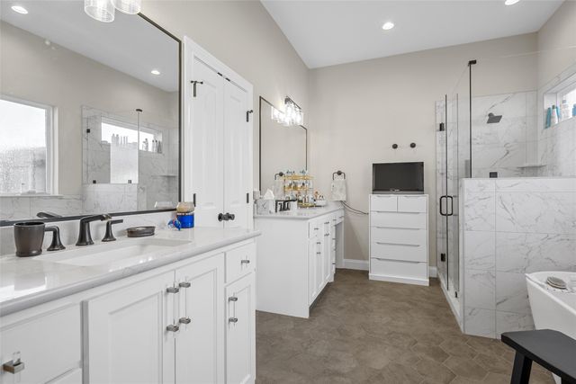 12022 Kenai Circle, Woodway, TX 76712