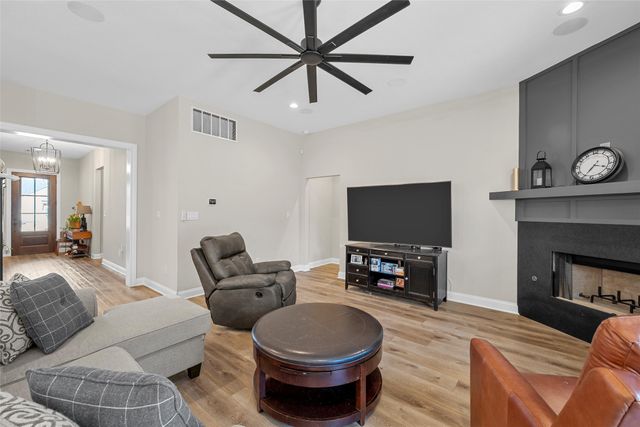 12022 Kenai Circle, Woodway, TX 76712