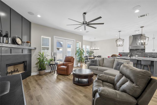 12022 Kenai Circle, Woodway, TX 76712