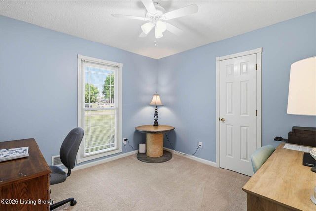 113 Spring Dr, Mt Washington, KY 40047