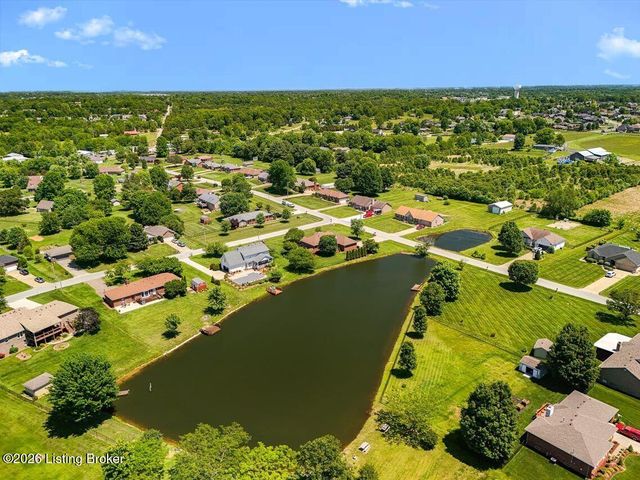113 Spring Dr, Mt Washington, KY 40047